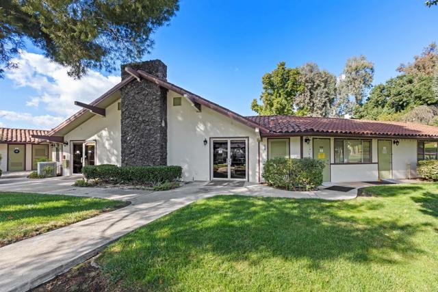 15420 Olde Highway 80, El Cajon CA: https://media.crmls.org/mediaz/0db0caf7-e0c4-4488-a27b-d1498bdd79b6.jpg