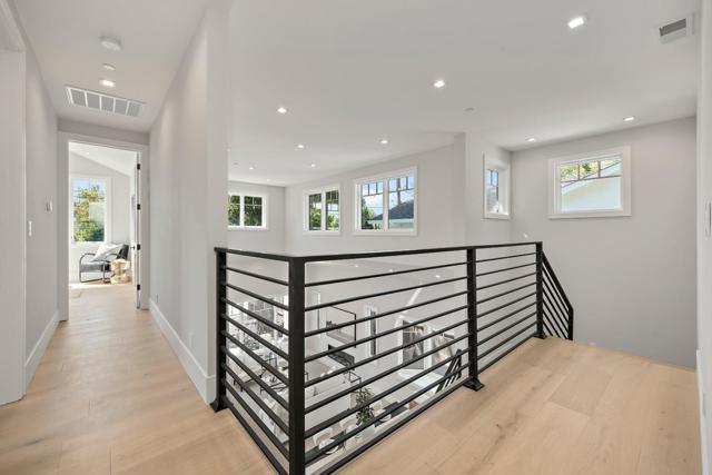 263 Belmont Avenue, Redwood City CA: https://media.crmls.org/mediaz/0db17a30-b12d-48e1-8390-9132afd0c6fe.jpg