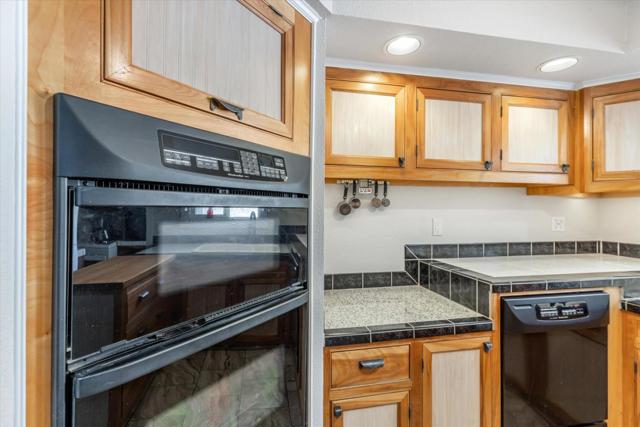 820 Comstock Road, Hollister CA: https://media.crmls.org/mediaz/0db183d8-9da1-4701-9e6d-f9b88e66e1f1.jpg