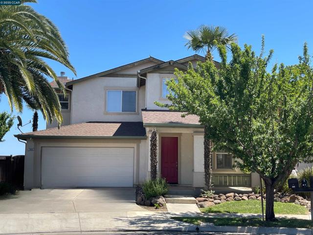 769 Crocket Ct, Brentwood CA: https://media.crmls.org/mediaz/0db1893e-1170-459f-afc1-04aa0acaa9f0.jpg