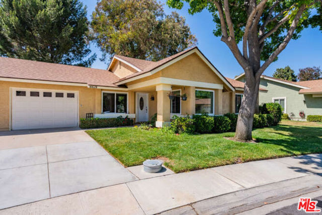 44119 VILLAGE 44 photo 1