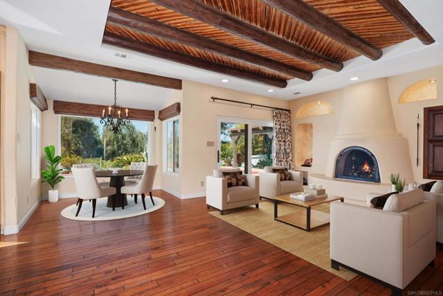 528 Flores de Oro, Rancho Santa Fe CA: https://media.crmls.org/mediaz/0db1e708-d5a3-4c9e-993d-b419f08664cc.jpg