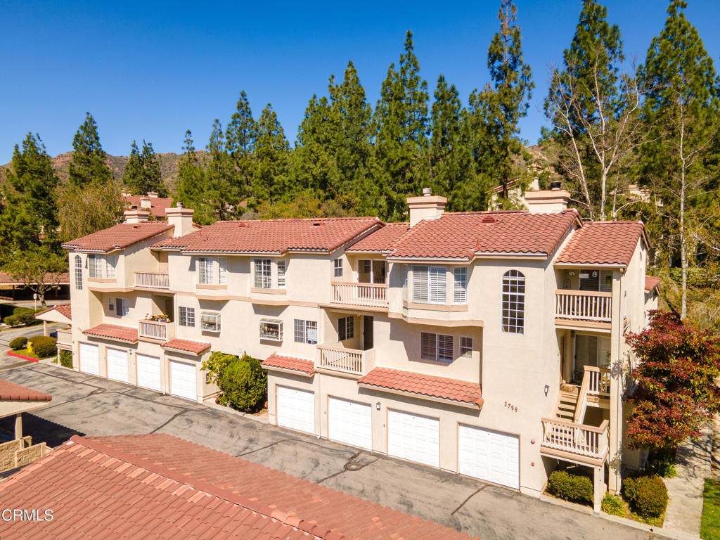 5799 Freebird Lane 103, Oak Park, CA 91377