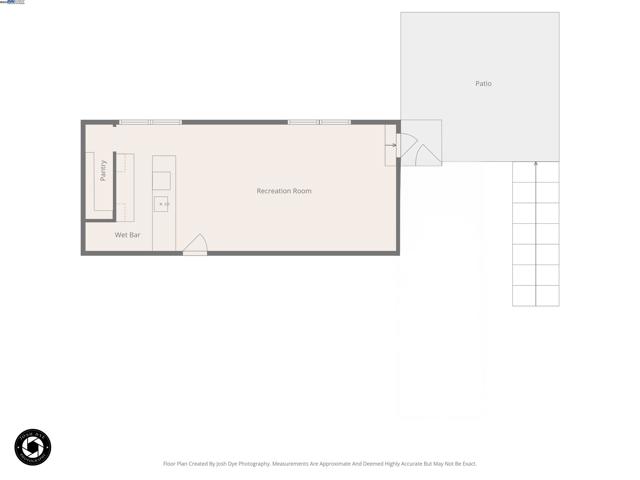 26928 Palomares Rd, Castro Valley CA: https://media.crmls.org/mediaz/0db39152-9bfe-4b88-a3da-aaa1dacf4cb6.jpg