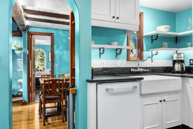 744 Cathedral Drive, Aptos CA: https://media.crmls.org/mediaz/0db44df3-4688-4c96-b91c-bb82cff88695.jpg