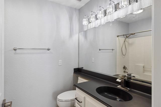 47970 Via Jardin, La Quinta CA: https://media.crmls.org/mediaz/0db4c226-93ce-4679-9872-025797f61a5b.jpg