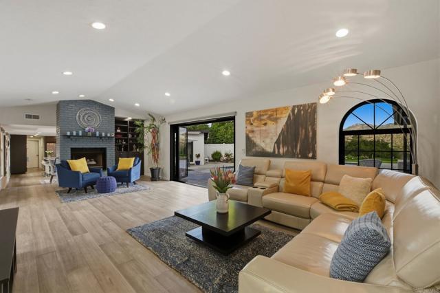 Detail Gallery Image 6 of 47 For 15647 Calistoga Dr, Ramona,  CA 92065 - 3 Beds | 3 Baths