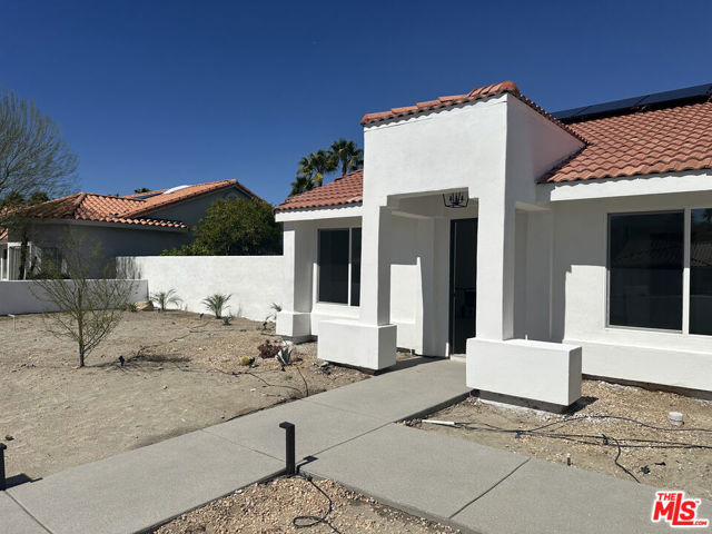 Image 7 of 44 For 70725 Ironwood Drive