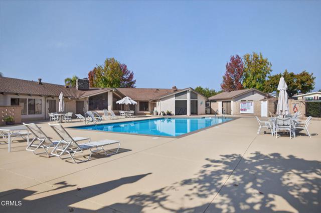Detail Gallery Image 39 of 43 For 8 Calle Fronte #204,  Camarillo,  CA 93012 - 2 Beds | 2 Baths
