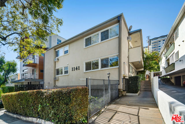 Photo of 1141 Hacienda Place, West Hollywood, CA 90069