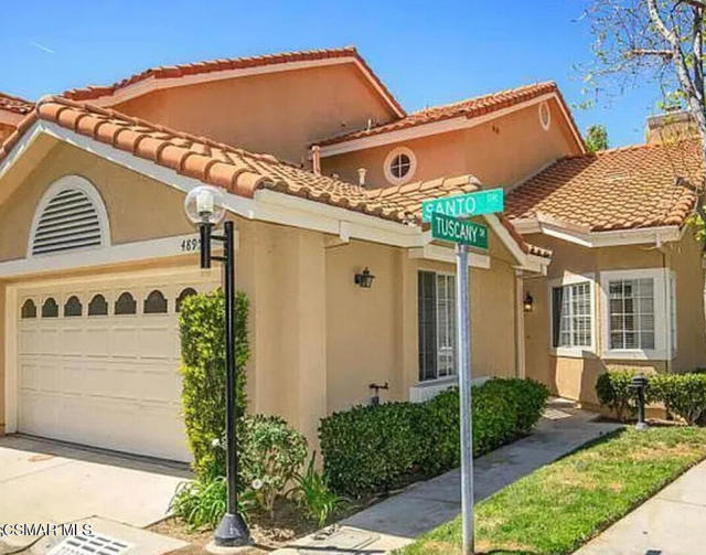 4895 Santo Drive, Oak Park CA: https://media.crmls.org/mediaz/0db651ad-1c11-4dc6-b348-a10df655ffca.jpg