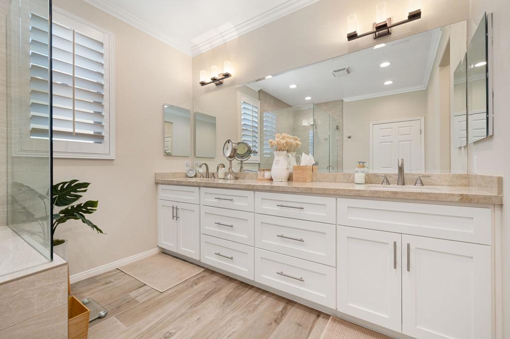 MLS #219135588DA image #22