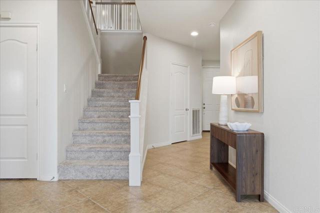 Detail Gallery Image 20 of 63 For 18385 Reata Way, San Diego,  CA 92128 - 5 Beds | 4 Baths