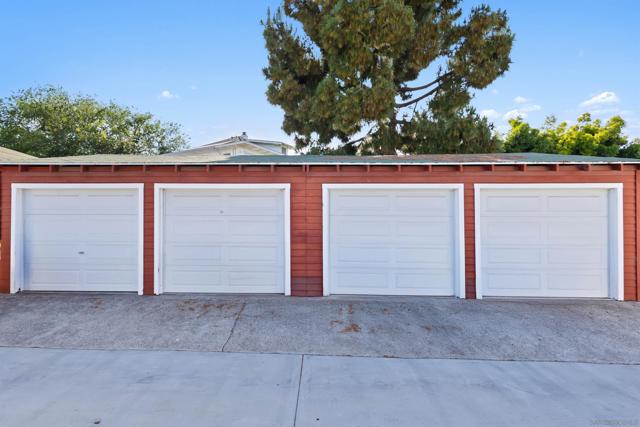 4229 Saint James Place, San Diego CA: https://media.crmls.org/mediaz/0dbb84f7-b081-4fe5-a4f6-c1fe7a42aab5.jpg