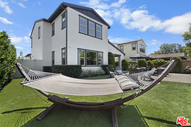 6 Alimon Street, Rancho Mission Viejo CA: https://media.crmls.org/mediaz/0dbca1fa-beac-4d9f-98c6-9ddd42ca953e.jpg