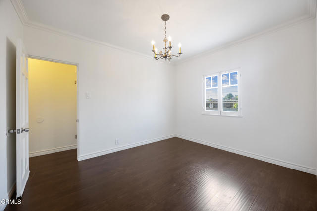 1430 Pepper Drive, Pasadena CA: https://media.crmls.org/mediaz/0dbd4545-0e52-41de-8f7b-c56659a82f5b.jpg