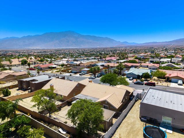 11800 Ambrosio Drive, Desert Hot Springs CA: https://media.crmls.org/mediaz/0dbdb962-e6c5-486f-b9c3-e3fc97d27748.jpg