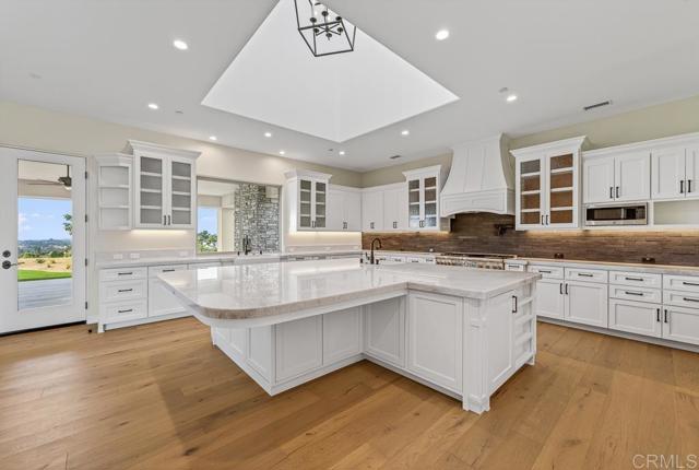 3066 Via Montevina, Fallbrook CA: https://media.crmls.org/mediaz/0dbdd357-ed29-454e-bb15-5102d9aa6675.jpg