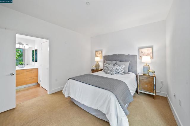 555 Ygnacio Valley Rd, Walnut Creek CA: https://media.crmls.org/mediaz/0dc04ee3-220d-4c5f-8fce-1952487ec76f.jpg