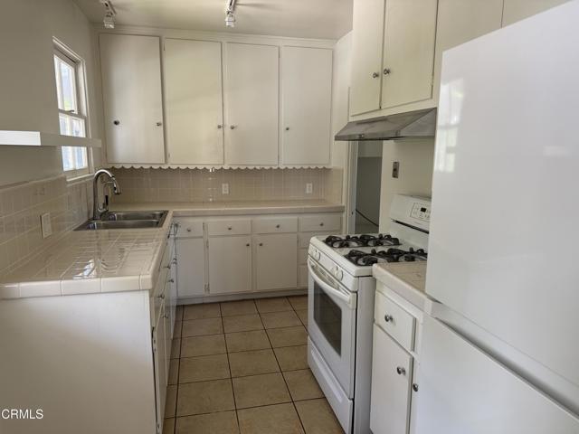 Detail Gallery Image 7 of 22 For 917 Indiana Ave, South Pasadena,  CA 91030 - 2 Beds | 1 Baths