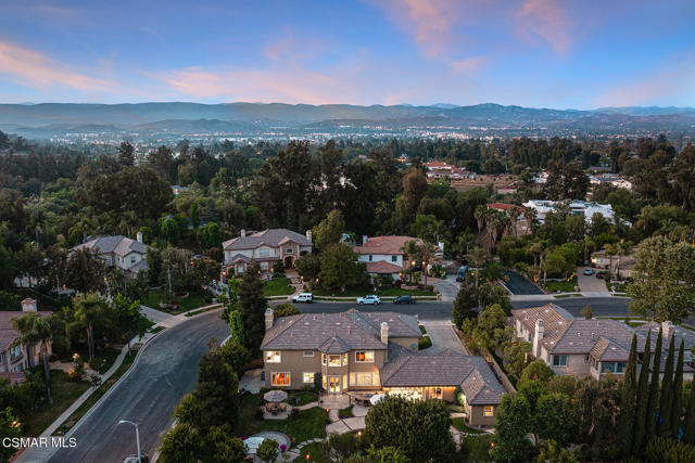 684 Noble Road, Simi Valley CA: https://media.crmls.org/mediaz/0dc130a7-82a5-4dc3-baf3-c1129b20e989.jpg