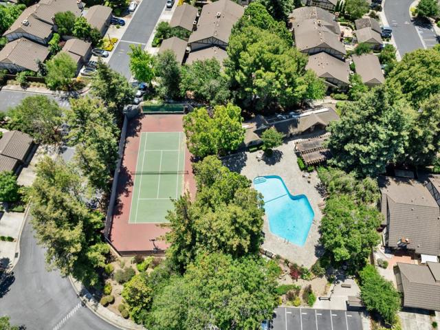 4241 Sora Terrace, Fremont CA: https://media.crmls.org/mediaz/0dc1678e-cae7-44c0-88a1-c071dc11f29a.jpg
