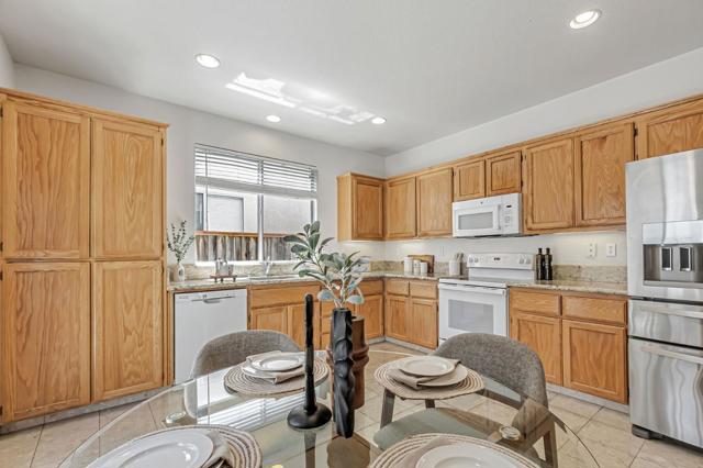 2213 Wigeon Court, San Leandro CA: https://media.crmls.org/mediaz/0dc17005-e618-43b8-b5bd-7ec4dc0e6d8f.jpg
