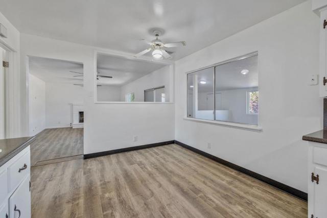 384 E Gail Avenue, Tulare CA: https://media.crmls.org/mediaz/0dc18dc6-5ceb-4803-81f6-f5ef755f819a.jpg