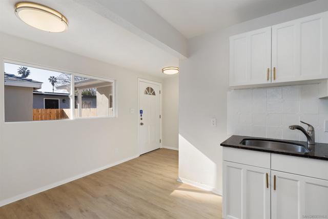 4462 52Nd St, San Diego CA: https://media.crmls.org/mediaz/0dc29fd2-46b7-410c-bb21-6649855723a3.jpg