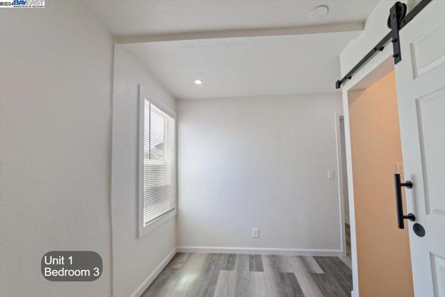 Image 20 of 51 For 3325 8th St  