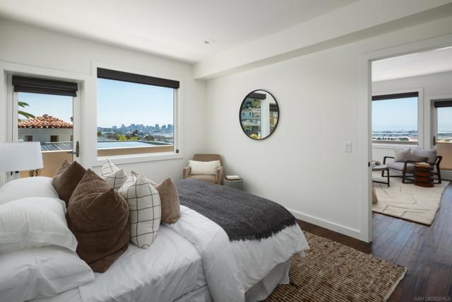 2111 W California Street, San Diego CA: https://media.crmls.org/mediaz/0dc41738-d28e-423a-8d26-f9e636bc4479.jpg
