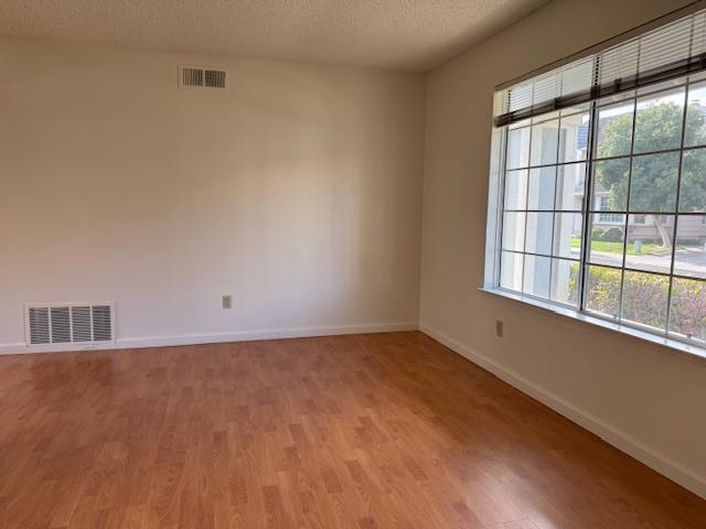 34198 Tony Terrace, Fremont CA: https://media.crmls.org/mediaz/0dc54702-7342-4bb0-9f9e-35e625d0f298.jpg