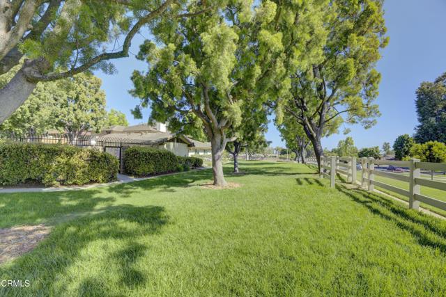 644 Orwell Lane, Ventura CA: https://media.crmls.org/mediaz/0dc56e2d-d6de-4adc-a5c8-179b2215e449.jpg