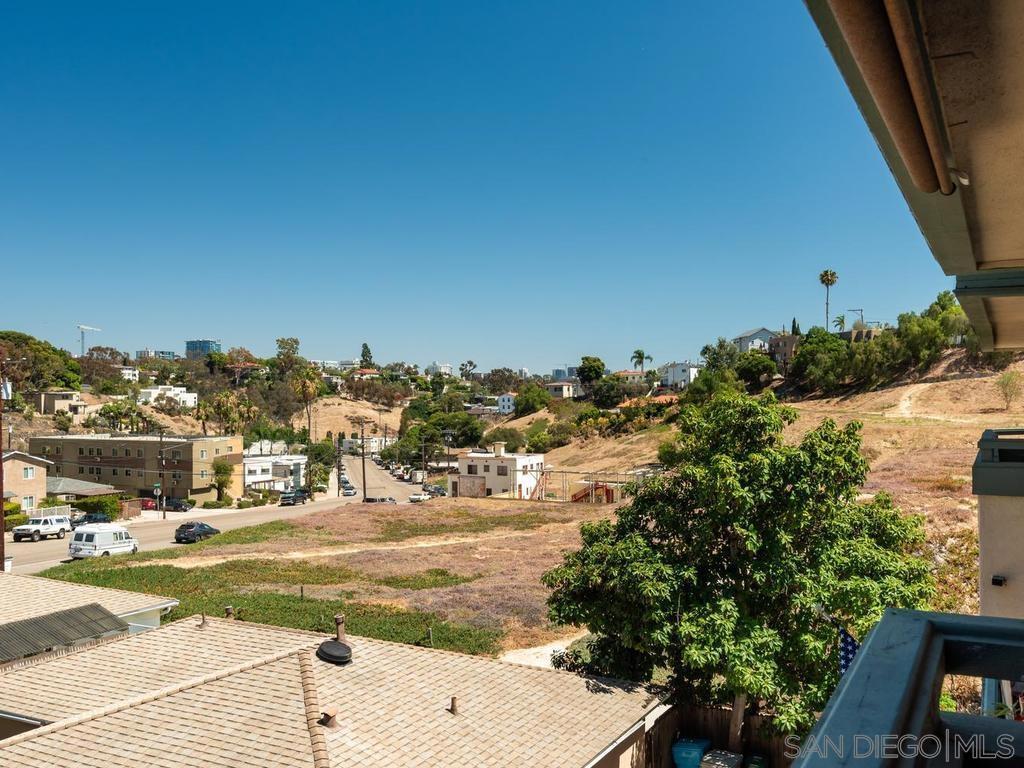 917 Torrance - photo 15
