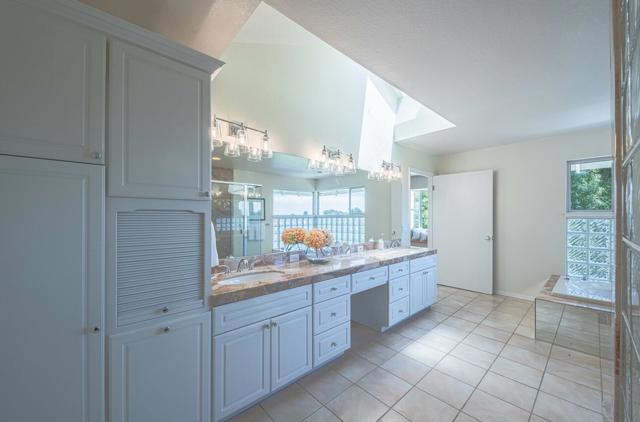 175 Tamarack Drive, Aptos CA: https://media.crmls.org/mediaz/0dc64b64-5cbe-43a0-8506-29d779775948.jpg