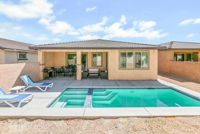 Image 4 of 38 For 49337 Nicholson Court