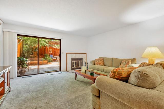 1555 Hecker Pass Road, Gilroy CA: https://media.crmls.org/mediaz/0dc6b9b6-248f-40f7-94d8-4ef74188f58a.jpg