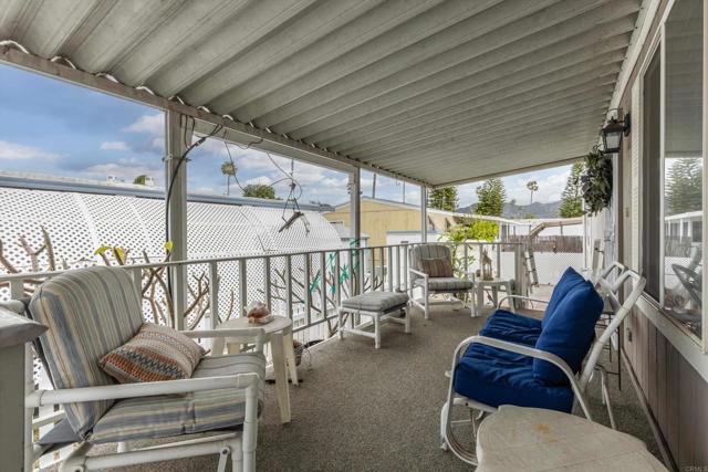 Detail Gallery Image 4 of 39 For 2280 E Valley Pkwy #4,  Escondido,  CA 92027 - 2 Beds | 2 Baths