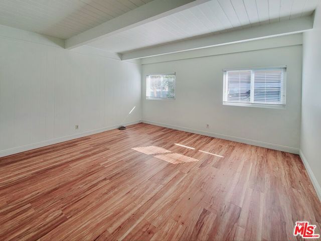 25353 Oak Street, Lomita CA: https://media.crmls.org/mediaz/0dcc3cbc-4fb6-4a65-999b-00165efc0498.jpg