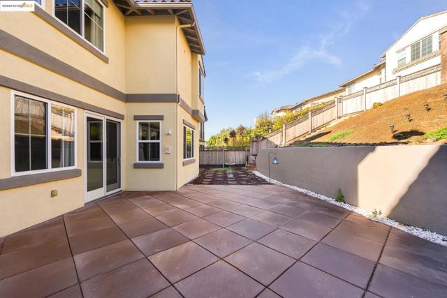 30 Arundel Dr, Hayward CA: https://media.crmls.org/mediaz/0dcc5ffd-6c8d-41f2-826a-745c5e96dd23.jpg