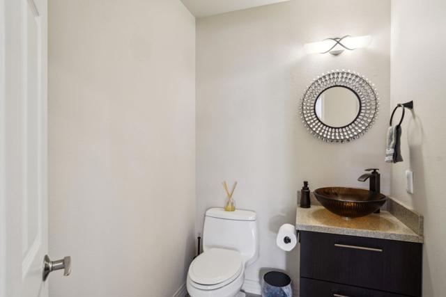 Image 17 of 38 For 45450 Desert Fox Drive