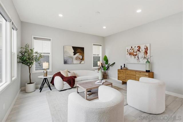 Image 8 of 48 For 6682 Elegante Way