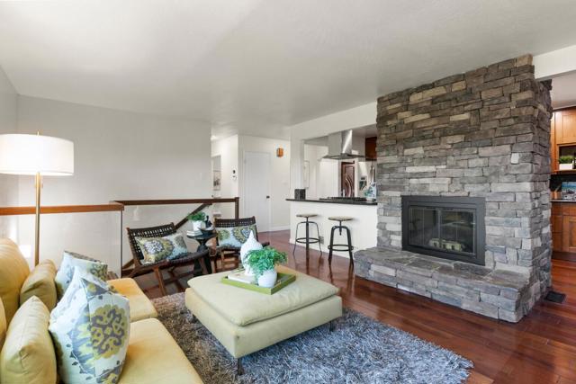 1735 Terrace Drive, Belmont CA: https://media.crmls.org/mediaz/0dcfb2d1-58be-48ae-8224-3e1419455bb3.jpg