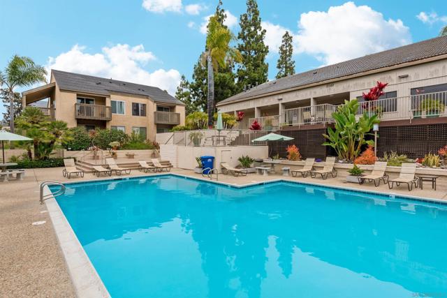 Image 20 of 25 For 8529 Villa La Jolla Dr  G