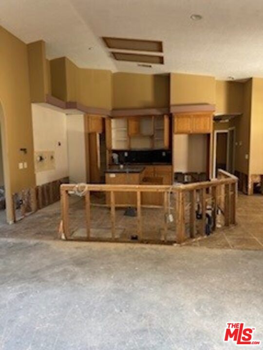 MLS #25498513 image #2