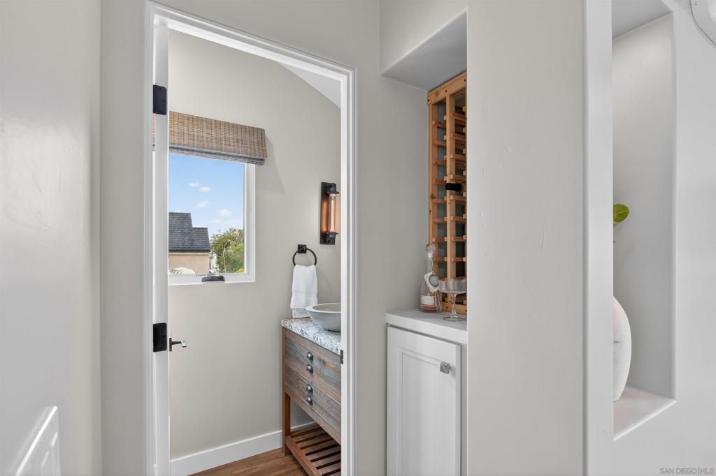 3828 Mission Blvd - photo 11