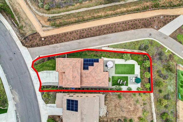 441 Ventasso Way, Fallbrook CA: https://media.crmls.org/mediaz/0dd00c49-684f-4bc3-bb58-a7d436cb1532.jpg