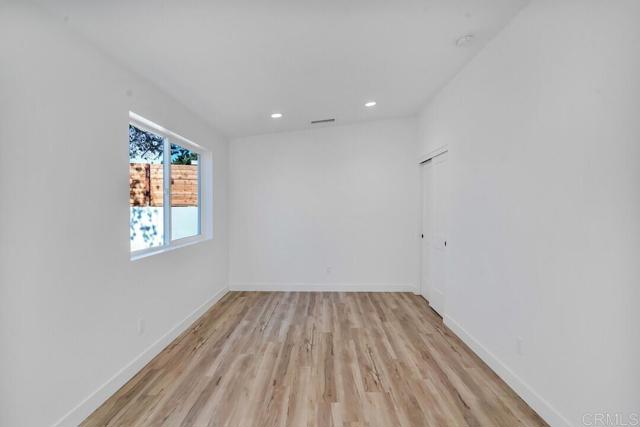 229 Yacon Street, Vista CA: https://media.crmls.org/mediaz/0dd01f70-9f9b-48eb-bda5-82e2e1673e9f.jpg