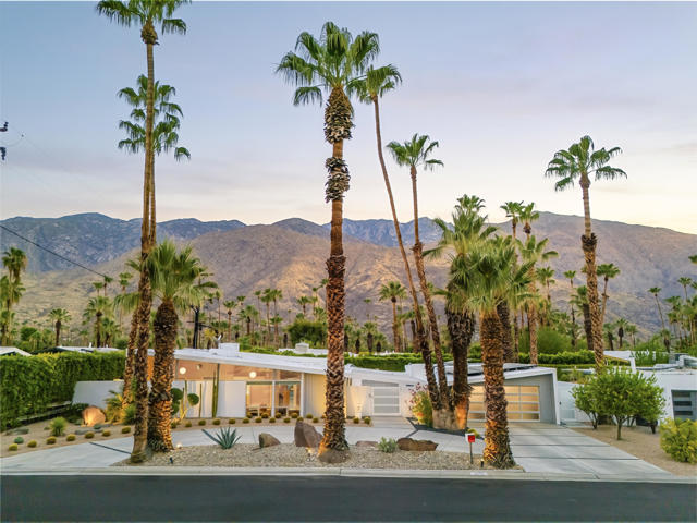 1877 S Navajo Drive, Palm Springs, CA 92264