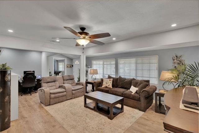 Image 3 of 58 For 44673 Holtville Avenue